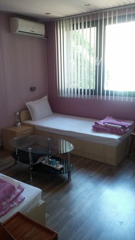 Comfort Guest Rooms بليفين المظهر الخارجي الصورة
